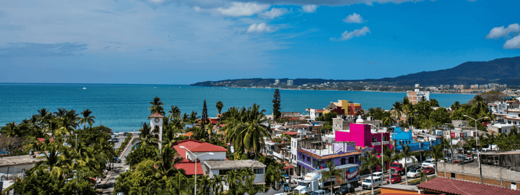 Beaches are popular expat communities in Mexico