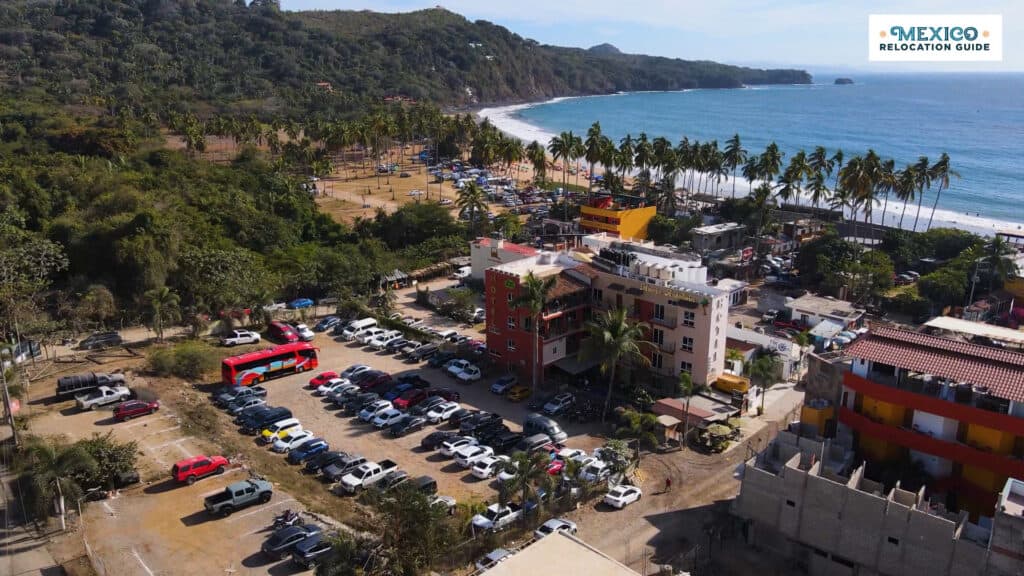 Chacala has a good mix of apartments, condos, and single homes